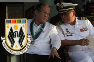 President Benigno S. Aquino III exchanges views with newly appointed Presidential Security Group (PSG) Commander Navy Captain Raul Ubando during the PSG Change of Command Ceremony and Testimonial Review with Retirement Ceremony at the PSG Grandstand, Malacañang Park in Manila City on Friday (August 30). Ubando is a member of the Philippine Military Academy (PMA) Sandiwa Class of 1985. PSG is the lead agency tasked in providing security to the President of the Philippines and the First Family. They also provide protective security to visiting Heads of States and diplomats. (MNS photo)
