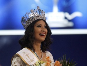 Philippines’ Mutya Johanna Datul smiles during the awards ceremony after winning the Miss Supranational contest in Minsk, September 6, 2013. (MNS photo)