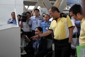 President Benigno S. Aquino III while inspecting the security arrangements and facilities at the domestic departure area, Terminal 3 of the Ninoy Aquino International Airport in Pasay City in this Balita file photo taken last October to ensure the safety of the passengers.