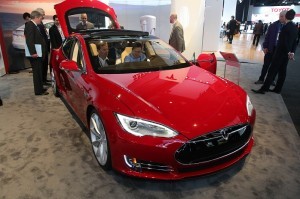 Tesla Model S: Tesla announced the release of its Internet-connected Model S sedan in Japan this week. ©Tesla/NAIAS