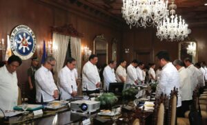 President Benigno S. Aquino III leads his official family in prayer before presiding over the National Economic and Development Authority (NEDA) Board Meeting at the Aguinaldo State Dining Room of the Malacañan Palace on Monday (February 16, 2015). Also in photo are Presidential Communications Operations Office Secretary Herminio “Sonny” Coloma, Jr., Science and Technology Secretary Mario Montejo, Tourism Secretary Ramon Jimenez, Jr., Secretary to the Cabinet Jose Rene Almendras, Finance Secretary Cesar Purisima, Environment and Natural Resources Secretary Ramon Jesus Paje, Energy Secretary Carlos Jericho Petilla, Presidential Management Staff Head Julia Andrea Abad and Transportation and Communications Secretary Joseph Emilio Aguinaldo Abaya. (MNS Photo)