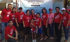 CCF Medical Mission: An eight-member mission team from Cornerstone Christian Fellowship of Orange County under the leadership of Senior Pastor Joan Martinez (second from left) and CCF Education Minister Gigi Cabrillos (fifth from left) visited Iloilo and Negros Occidental in June for the first time for medical mission and evangelism activities. They were assisted by their local counterparts, some of whom joined them in this picture, from the Livingstone Dialysis Center and Livingstone Baptist Church. The local Fil-Am church based in Fullerton plans a repeat of the mission in 2016.(photo grab from CCF Facebook page)