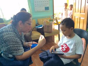 Richmond-based Rumy Mohta searched the city of Cebu for a Filipino student whose photo showing him studying outside a fast food establishment went viral. That boy was Daniel Cabrera where the visitors came to see at his school and donated Solar Study Lamps from #ThriveSolarEnergyPhilippines for him and other similar kids in his school.