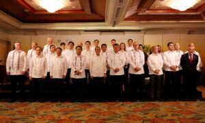 President Benigno S. Aquino III, together with Finance Secretary Cesar Purisima, share the stage with the heads of finance ministries across Asia-Pacific and top executives of multinational financial institutions who attended the APEC Finance Ministers Meeting held at Shangri-La Mactan in Lapu-Lapu City in Cebu province on Thursday (September 10). (MNS photo)