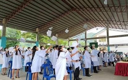 Solon pushes bill banning ‘no permit, no exam’ policy