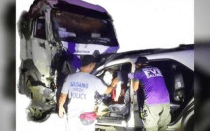 3 Koreans, 2 others killed in Bulacan road mishap