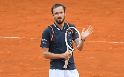 No.2 Medvedev suffers early exit at French Open