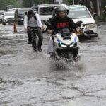WET WEEKEND