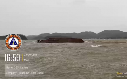 PCG rescues 6; 1 dead after fishing boat capsizes in Cagayan