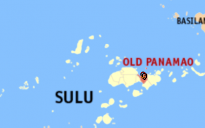 Navy nabs 5, seizes P9.1-M smuggled cigarettes off Sulu