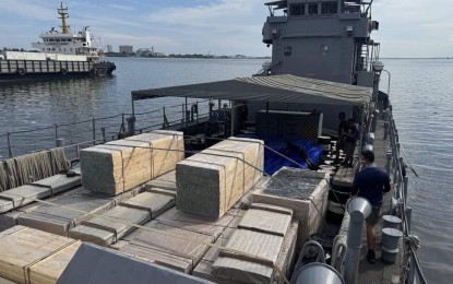 Navy ships ferry aid, construction materials to Masbate, Cebu