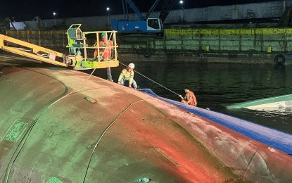 Worker dies, 19 crew members safe as cargo ship capsizes in Cebu