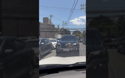 LTO probes SUV owner, driver over counterflow, illegal blinker use